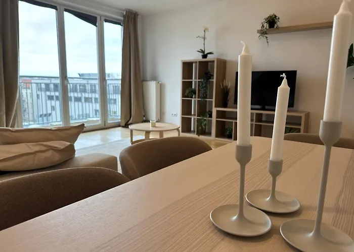 60qm, 1 Bedroom Schoenbrunn, Central, Balcony Daire
